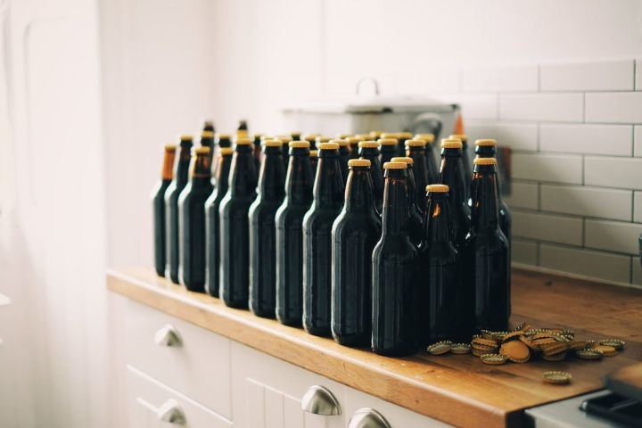 У предпринимательницы из Спасского района изъяли более 80 литров пива
