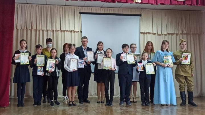 В первой городской школе прошёл муниципальный этап Всероссийского конкурса «Живая классика»