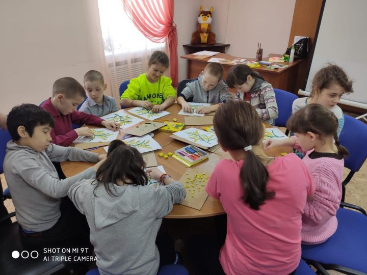 В Центре «Рассвет» в Болгаре провели развивающий урок для детей с ОВЗ