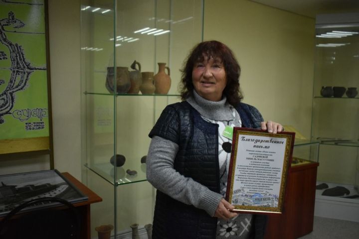Заведующая музеем «Сувар» приняла участие в акции «Подари подписку»