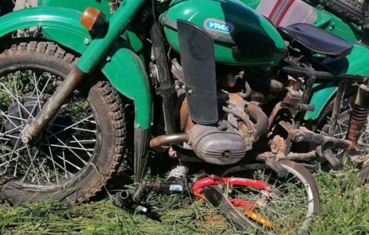 В Татарстане подросток на мотоцикле сбил пятилетнего мальчика