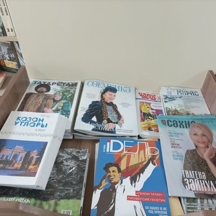 Спассцы любят почитать в городской библиотеке журналы