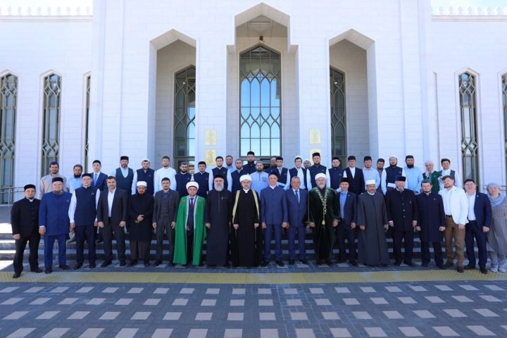 Болгар ислам академиясендә дипломнар тапшырылды