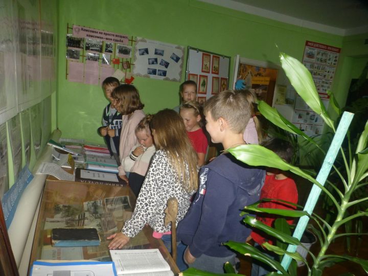В Антоновской библиотеке для ребят провели краеведческий урок «Утро доброе родному краю»
