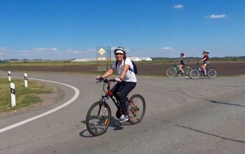 Активистка Спасской районной ветеранской организации присоединилась к велопробегу «Болгар радиосы»
