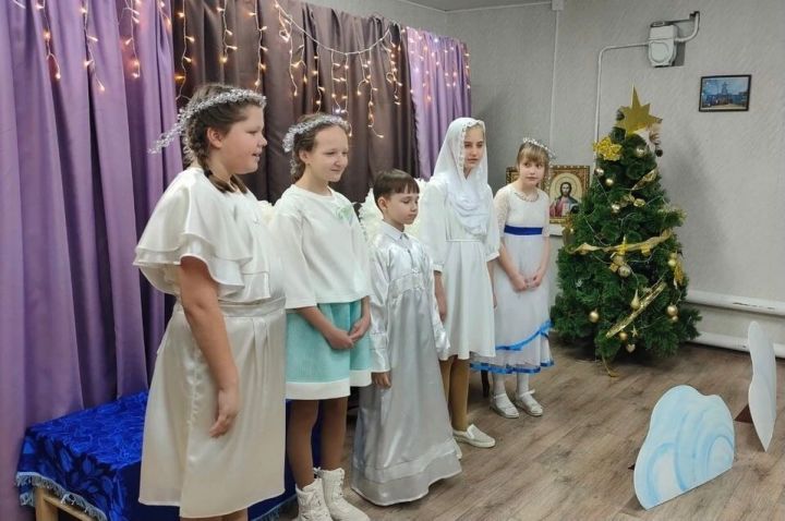 В Свято-Авраамиевском храме города Болгара состоялся детский Рождественский утренник