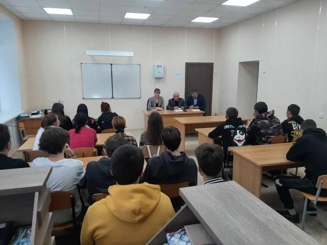 В Спасском техникуме прошёл круглый стол с активом учащихся