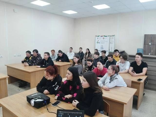 В Спасском техникуме прошёл круглый стол с активом учащихся