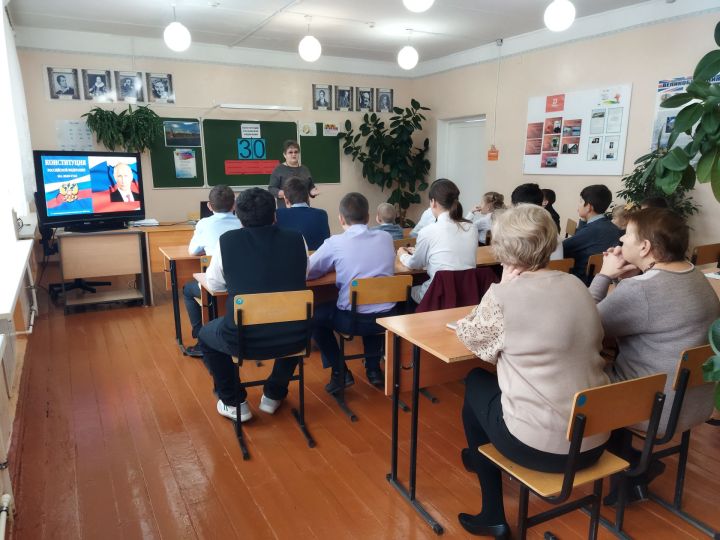 В Кузнечихинской школе прошёл урок правового образования