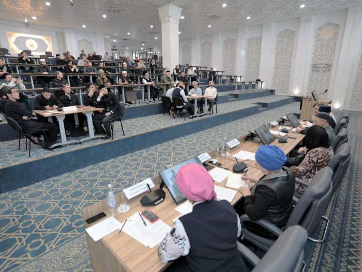 В Болгарской исламской академии отметили День родного языка