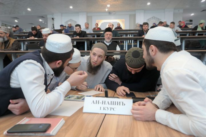 В Болгарской исламской академии отметили День родного языка