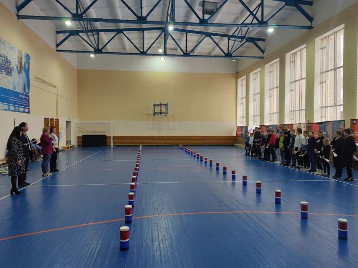 В Болгаре прошли районные соревнования по запуску простейших пневмо-ракет