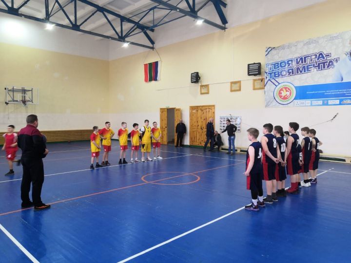 В Спасском районе прошли соревнования по баскетболу «Оранжевый мяч»