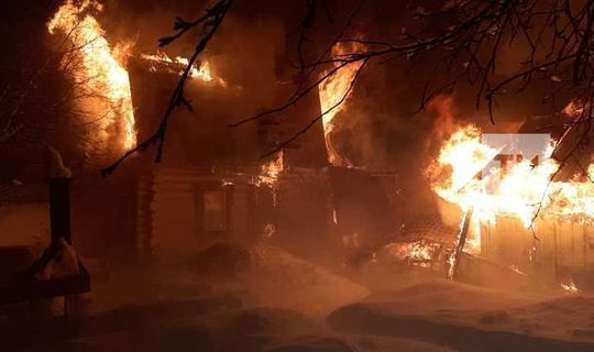 В Дербышках пожарные спасли мужчину из горящей квартиры