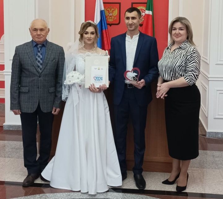 В Спасском районе состоялась первая регистрация брака в 2024 году