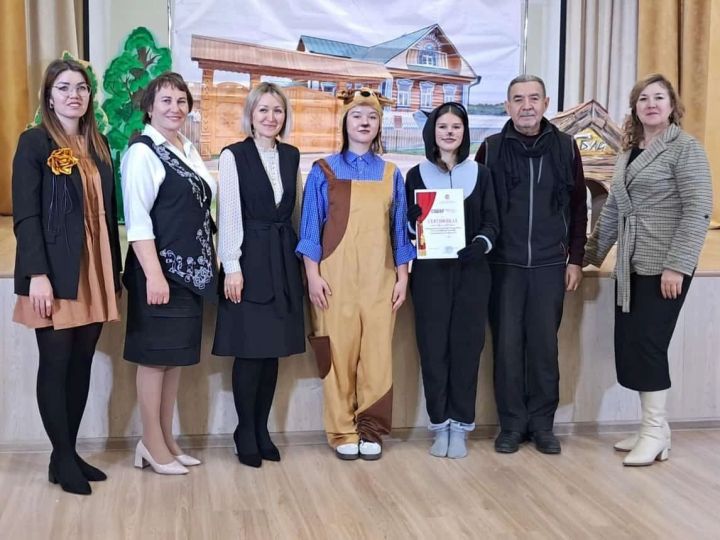 Иске Рәҗәп мәктәбе «Сәйяр» фестиваленең зона этабында чыгыш ясады