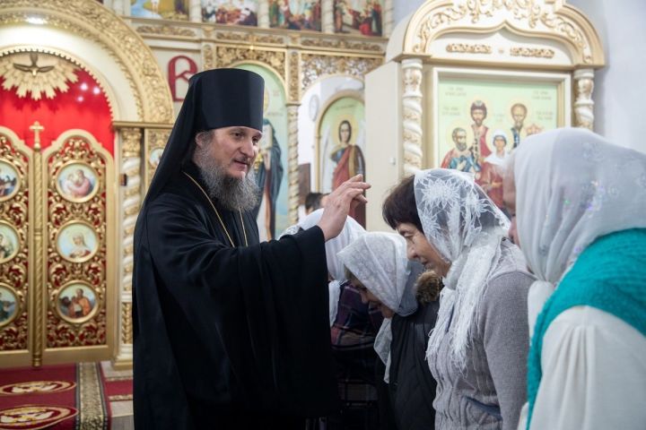 Епископ Пахомий освятил храм в Болгаре