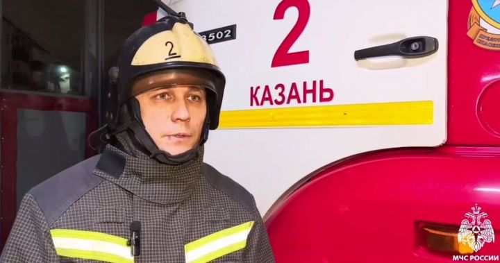 Спасатель закрыл собой женщину с ребенком во время атаки БПЛА в Казани