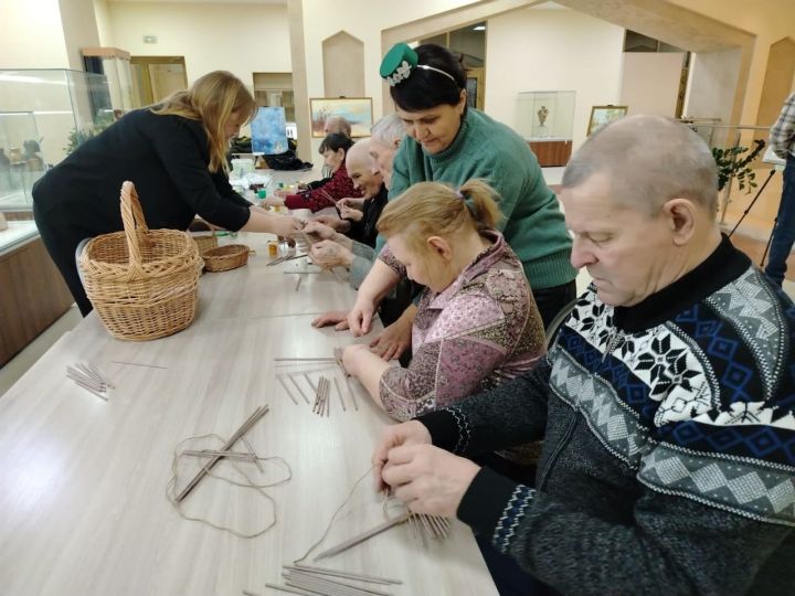 Получатели соцуслуг Спасского ДИПИ посетили Болгарский музей-заповедник