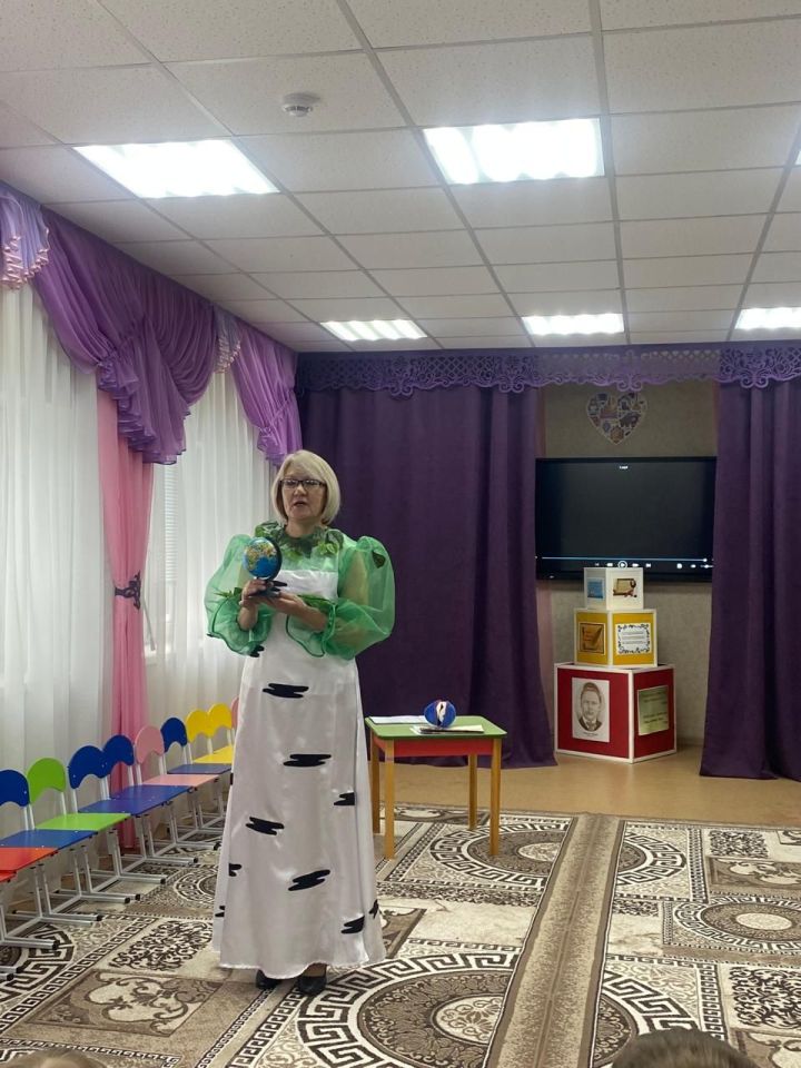 В детском саду «Антошка» состоялось мероприятие, посвящённое Международному дню родного языка
