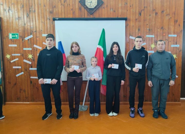 В Антоновской школе состоялось торжественное вручение знаков отличия ГТО