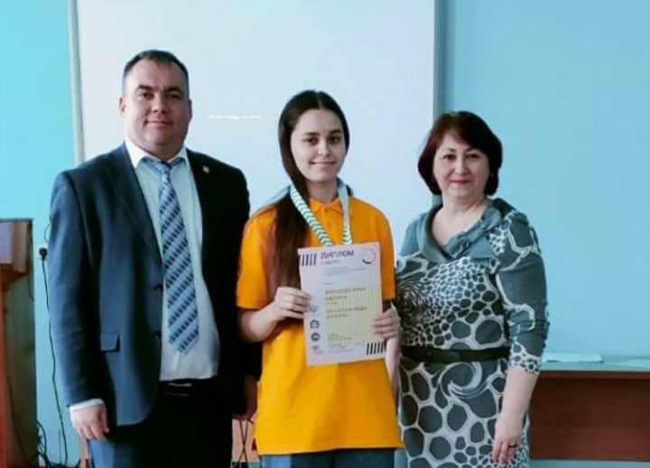 Ученица Болгарской второй школы стала призёром в региональном этапе чемпионата «Профессионалы 2024»