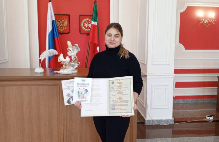 В отделе ЗАГСе Спасского района зарегистрировали пополнение в многодетных семьях