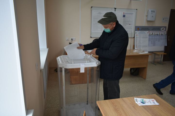 В Спасском районе открылись участки для голосования