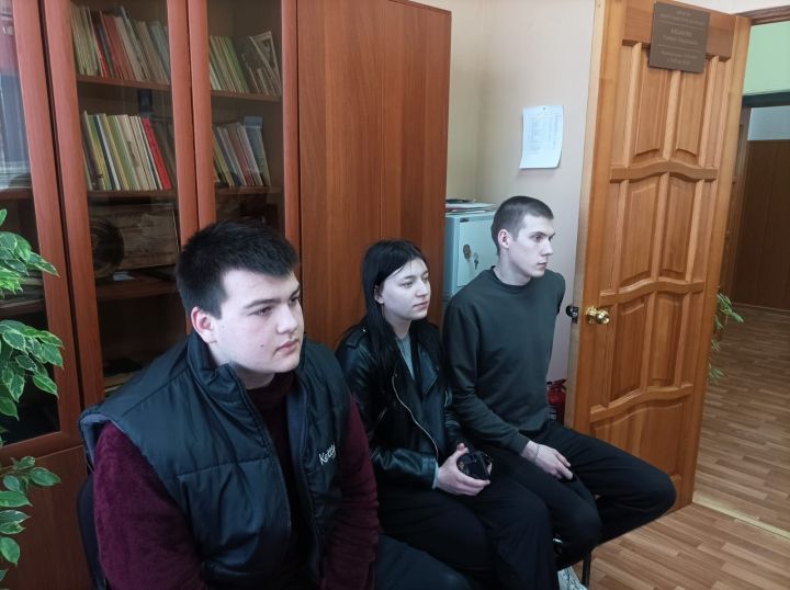 В Болгаре состоялась встреча работодателей со студентами-выпускниками
