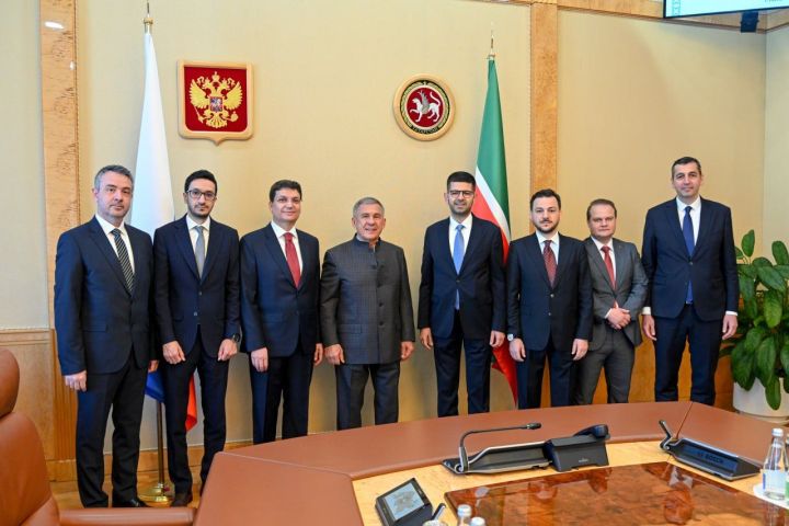 Раис Татарстана встретился с главой Инвестиционного офиса при Администрации Президента Турции