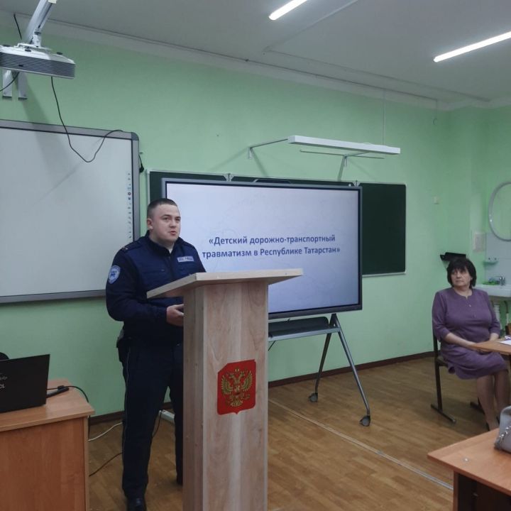 Госавтоинспекторы Спасского района провели ряд мероприятий в образовательных учреждениях