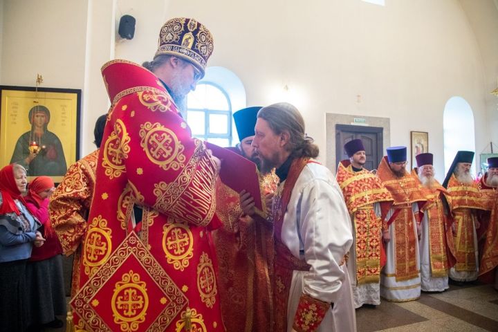 Священник Спасского района удостоен награды