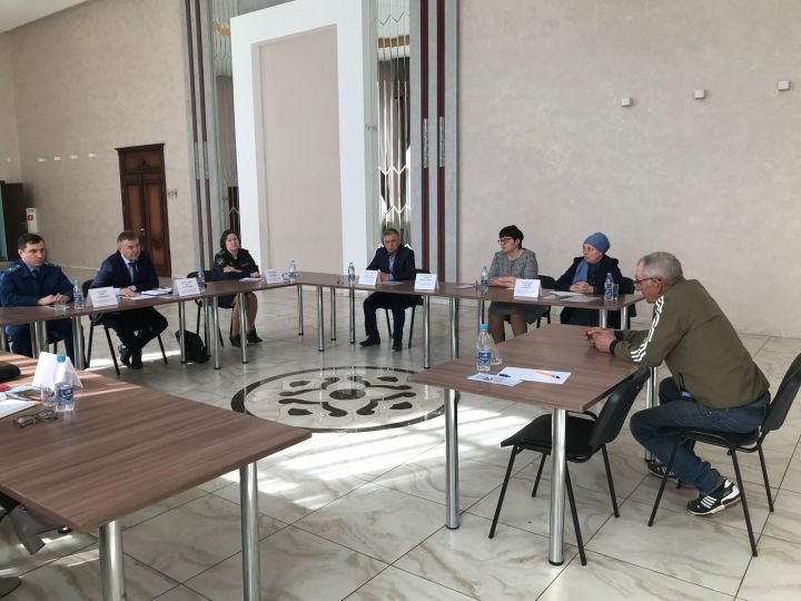 Более 200 жителей отдаленных районов Татарстана получили бесплатную юридическую помощь