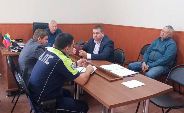 В Спасском районе обсудили аварийность на дорогах