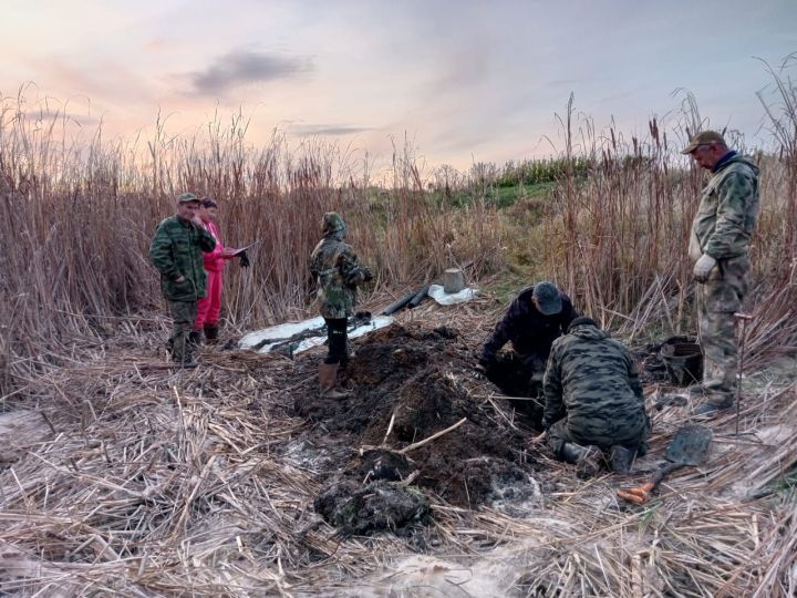Поисковики Татарстана подняли останки жертв Гражданской войны в Спасском районе