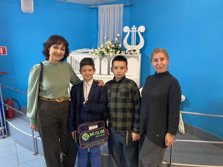 Юные музыканты из Болгара побывали на концерте русского народного оркестра в Ульяновске