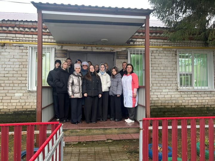 Школьники Болгара познакомились с профессией ветеринара