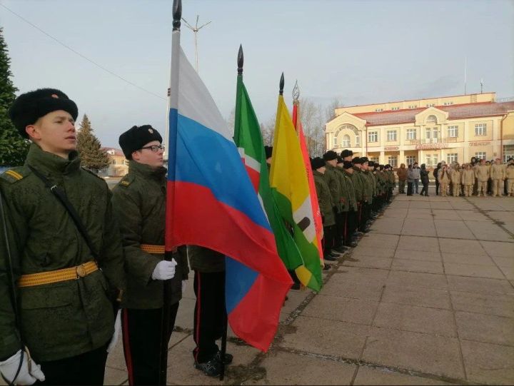 В Болгаре почтили память Героев Отечества