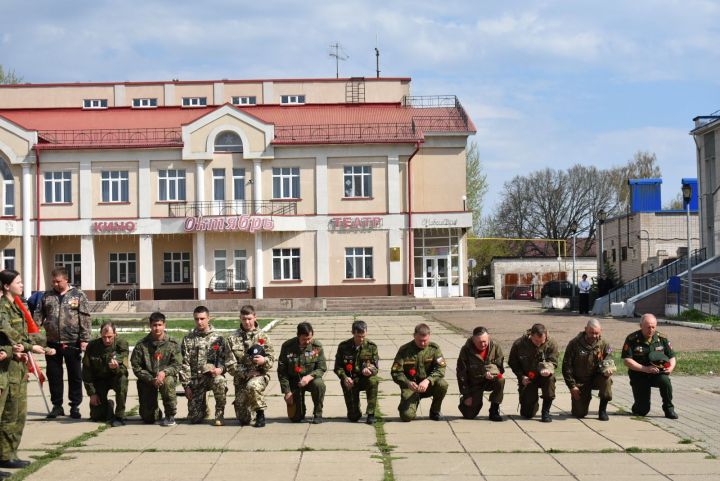 В Болгаре состоялись проводы поискового отряда «Булгар» к местам боевых сражений.