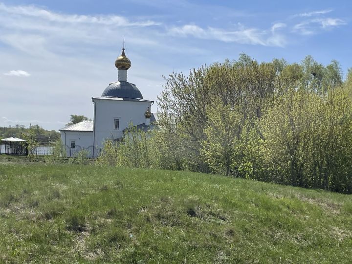 29 апреля: Радоница – время поминовения усопших