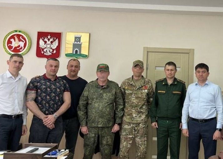 Роман Исланов встретился с бойцами СВО, находящимися в отпуске