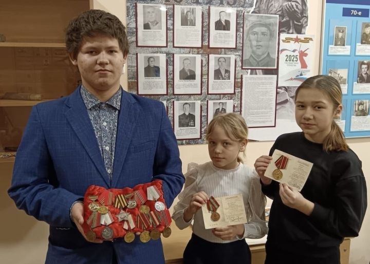 Восьмиклассники из Трёхозёрской школы совершили 70 добрых дел к Юбилею Победы