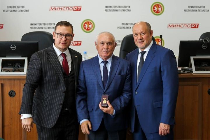 Ахтам Валиахметов стал победителем республиканской онлайн-акции «Хәрәкәттә бәрәкәт»