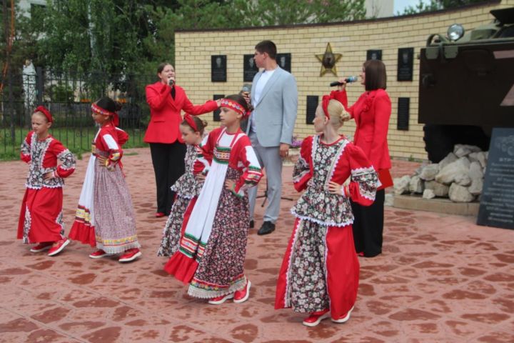 В Болгаре отметили День ВВС России
