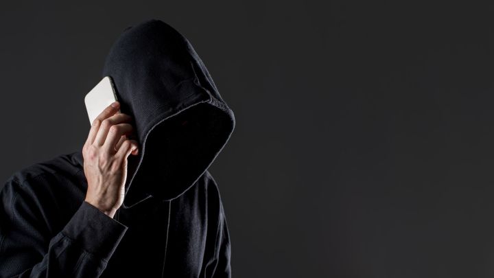 Отделение СФР по Республике Татарстан предупреждает: остерегайтесь мошенников!