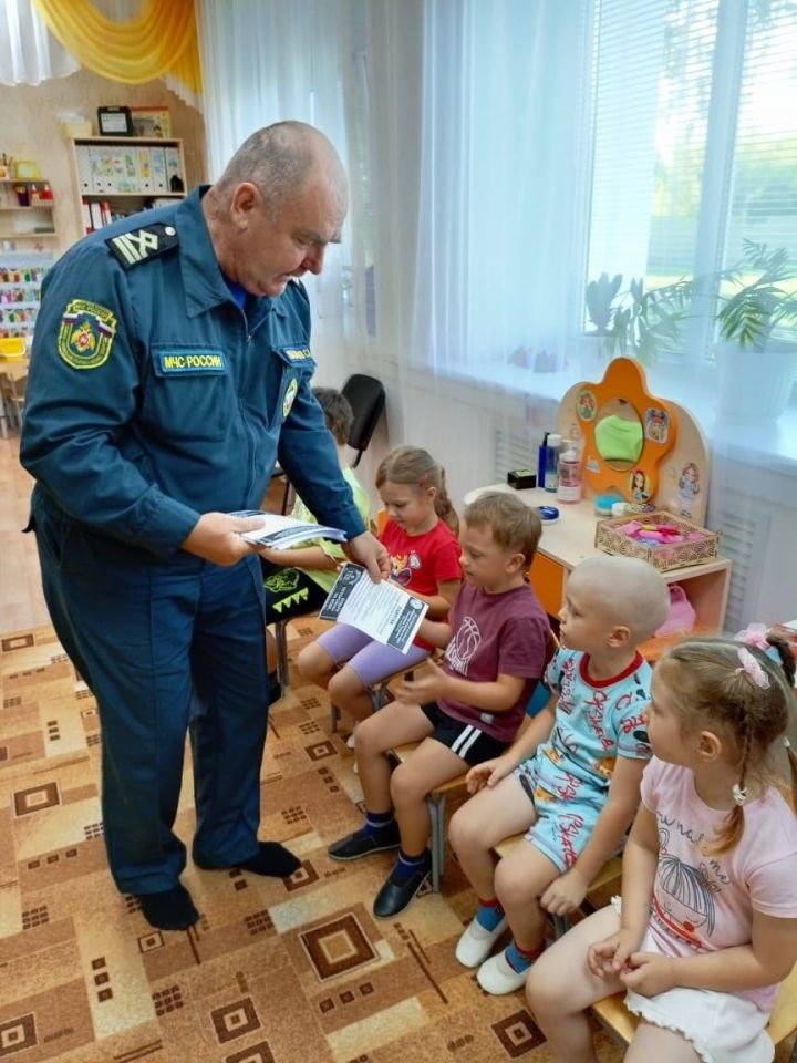 В детском саду «Колосок» провели урок безопасности на водоёмах