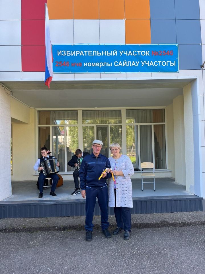 В Спасском районе на выборы приходят семьями
