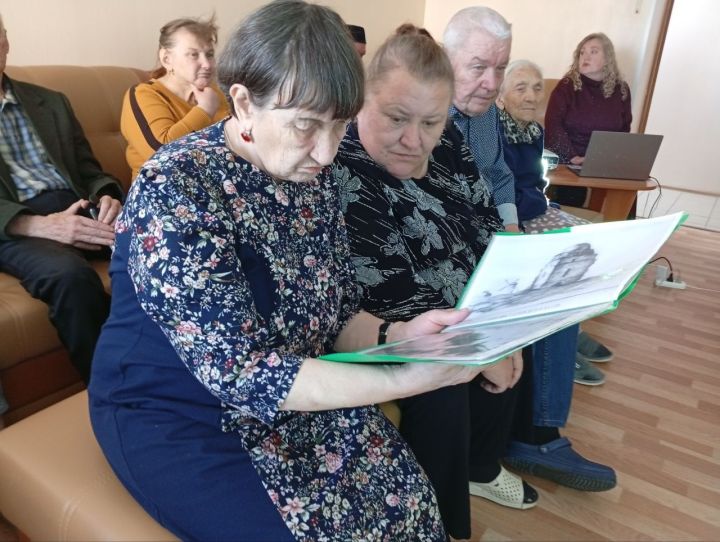 В Спасском ДИПИ стартовала декада пожилых людей