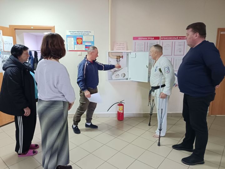 В детском оздоровительно-образовательном центре Болгара прошёл урок пожарной безопасности