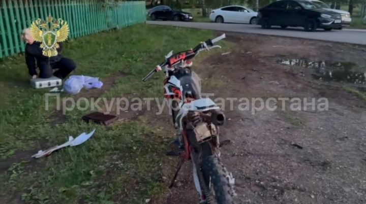 В Татарстане 14-летняя девочка-подросток погибла в ДТП на питбайке